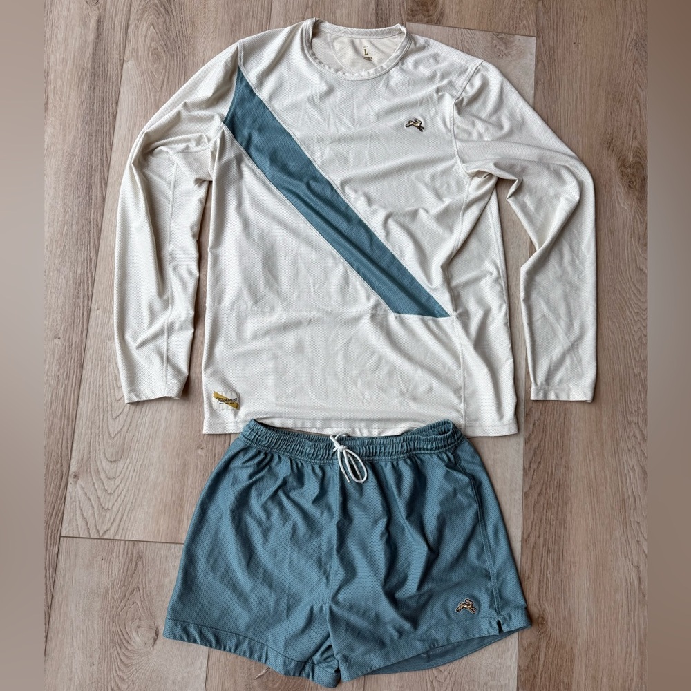 Tracksmith Blue & White Men’s Running Kit (L Long Sleeve Top & Medium Shorts)
